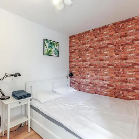 Apartment Kartuska Blisko Starowki Gdansk